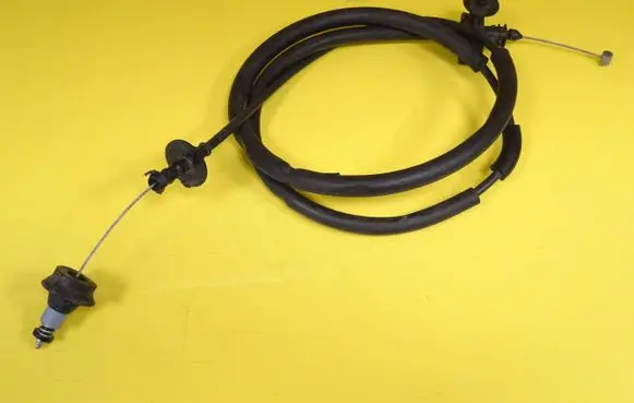 Chrysler PT Cruiser Throttle cable 04891800AD