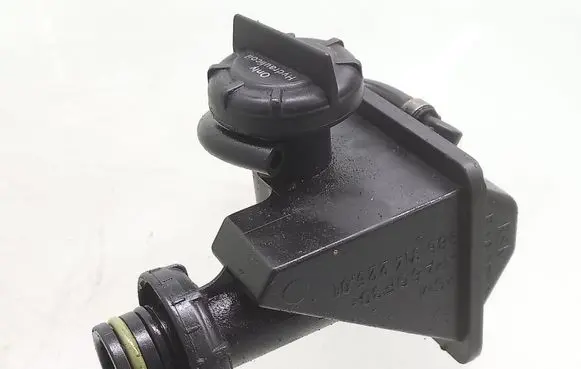 Porsche Boxster 986 Power steering fluid tank/reservoir 98631422501