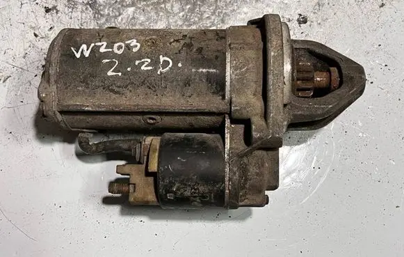 Mercedes-Benz C W203 Starter motor 0051511301 D7R43 181J1