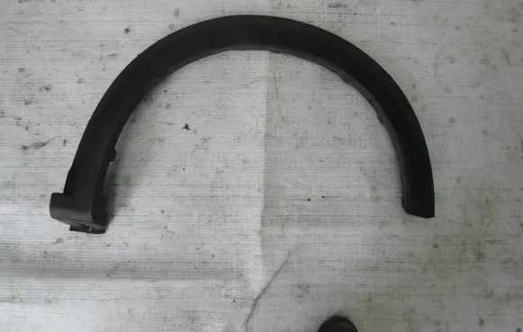 Dacia Sandero III Front arch trim 638124934R