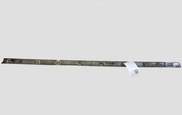 Citroen C5 Front door trim (molding) 9681804580
