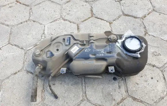Suzuki SX4 S-Cross Fuel tank 