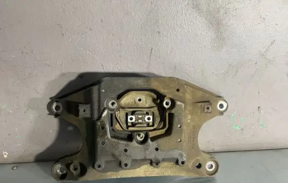 Audi Q5 SQ5 Gearbox mounting bracket 8K0399263AF 8K0399151