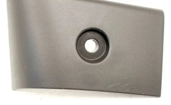 Tailgate/trunk/boot hinge