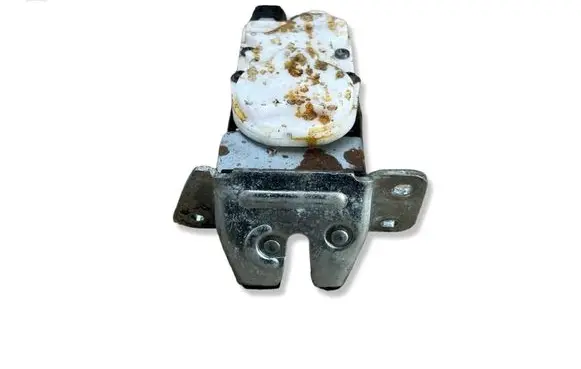 Mitsubishi Grandis Tailgate/trunk/boot lock/catch/latch MR959620