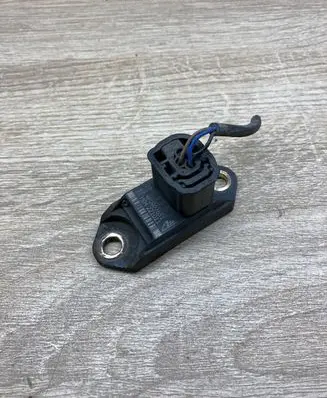 Audi A6 S6 C6 4F Airbag deployment crash/impact sensor 4F0907651 H04221011