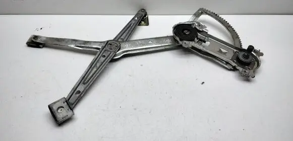 Mercedes-Benz E W124 Front door manual window regulator 