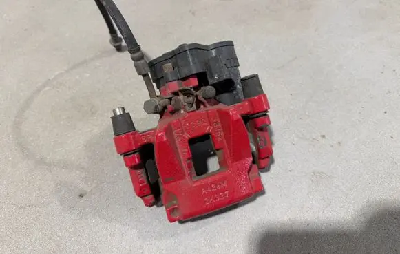 Jaguar F-Pace Rear brake caliper GX7M2K327AD