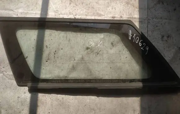 Subaru Legacy Rear side window as2
