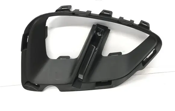 Renault Captur II Front bumper lower grill 261A31728R