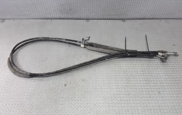 Volvo V50 Handbrake/parking brake wiring cable 