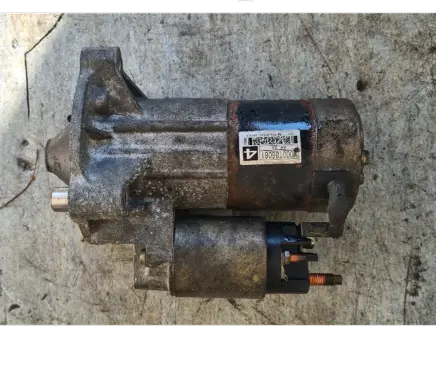 Peugeot 307 Starter motor MOOOT86081