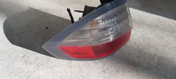 Ford S-MAX Rear/tail lights