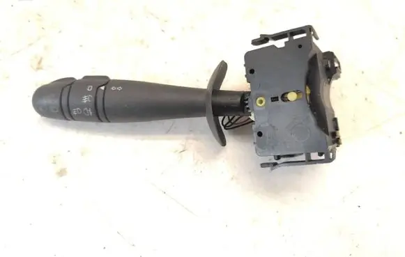 Renault Laguna II Indicator stalk 8200012245 34444702