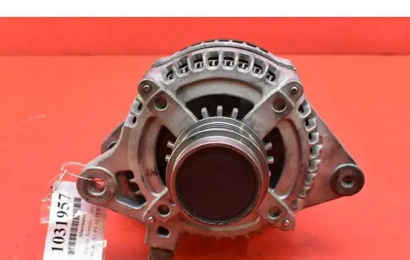 Toyota Avensis Verso Generator/alternator A6061