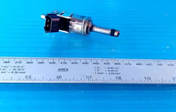 Toyota Sienna XL40 IV Fuel injector 23250F0010 AN3063 08593
