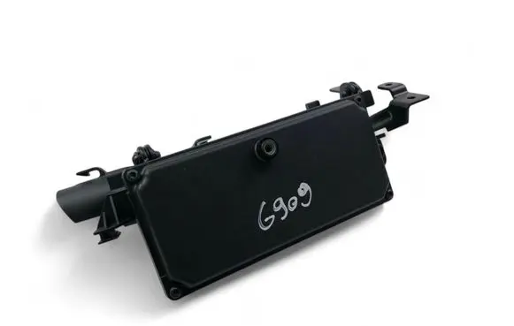 Windshield/windscreen camera