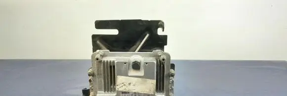 Renault Megane II Engine control unit/module ECU 8200601334