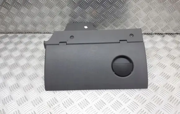 Opel Corsa C Glove box 09114403