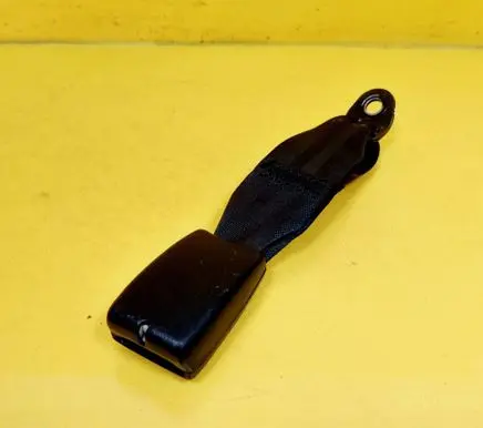 Mitsubishi Galant Middle seatbelt buckle (rear) TKA95EN220