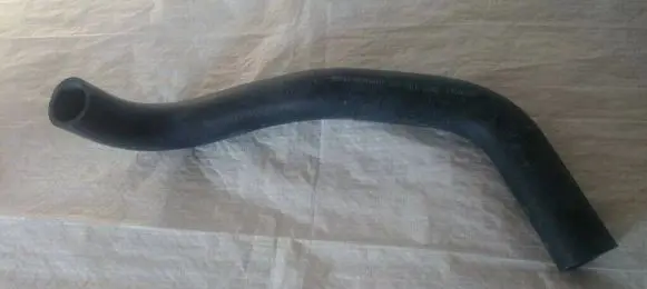 Mercedes-Benz W123 Engine coolant pipe/hose 1235010482