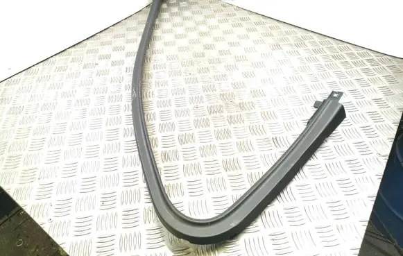 Opel Astra K Other front door trim element 39047284