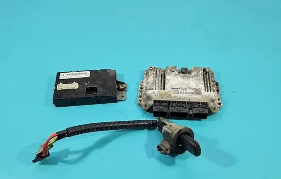 Opel Movano A Engine control unit/module ECU 0281011940 IMPRK1532389