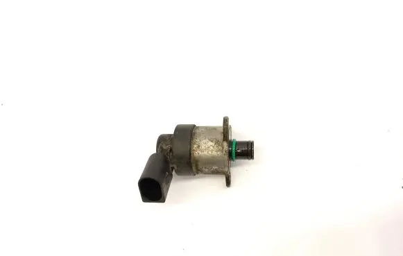 BMW 3 E46 Fuel pressure regulator 2190058203