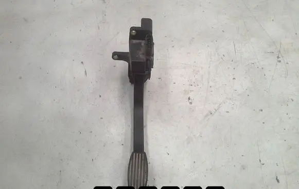 Iveco Daily 45 - 49.10 Accelerator throttle pedal 0281002633