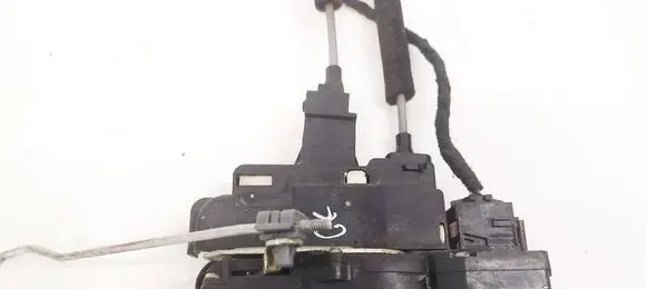 Chevrolet Captiva Rear door lock 