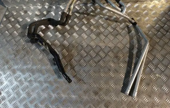 Mercedes-Benz A W177 Engine coolant pipe/hose 7L0121070D