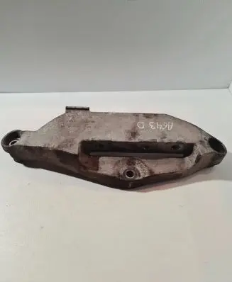 Opel Insignia A Engine mounting bracket 13227755 06130