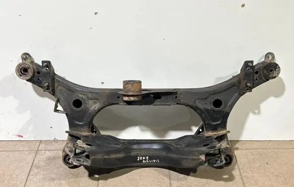 Nissan Juke I F15 Rear subframe 