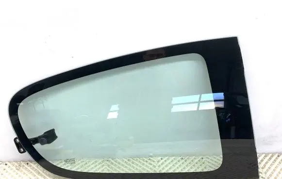 Rear door window glass