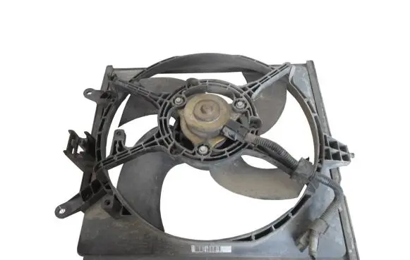 Mitsubishi Carisma Electric radiator cooling fan