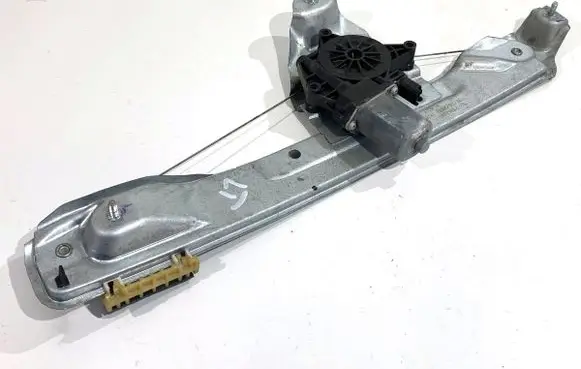 Dacia Duster II Rear door window regulator with motor 827210622R