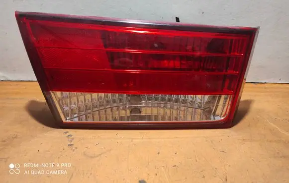 Hyundai Sonata Tailgate rear/tail lights