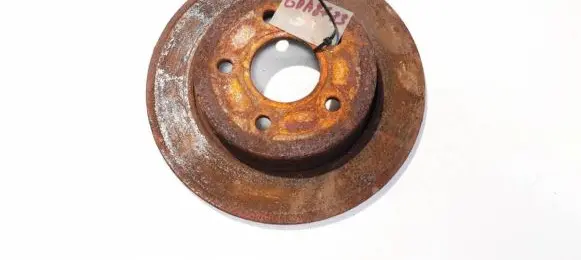 Ford Focus Rear brake disc neventiliuojamas