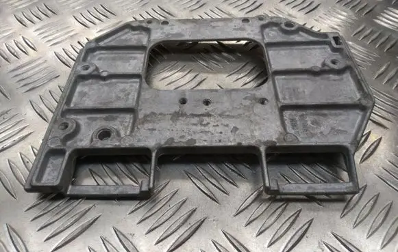 Mercedes-Benz E W210 Other engine bay part A2105400373