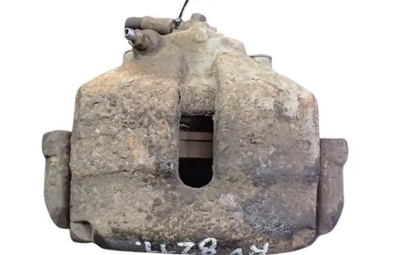Volkswagen Jetta V Front brake caliper
