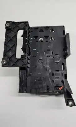 Audi Q7 4L Fuse module