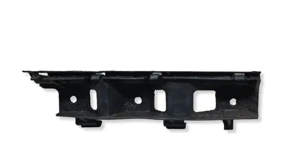 Volkswagen PASSAT B6 Front bumper mounting bracket 