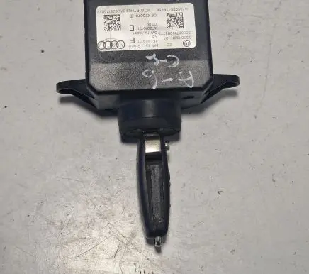 Audi A6 S6 C6 4F Ignition lock 33301301 4F0909131 4F0910131