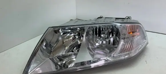 Skoda Octavia Mk2 (1Z) Headlight/headlamp 086651111L 030111511B