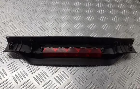Ford Focus Third/center stoplight