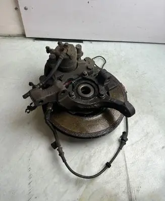 Opel Zafira A Front wheel hub spindle knuckle 2344324