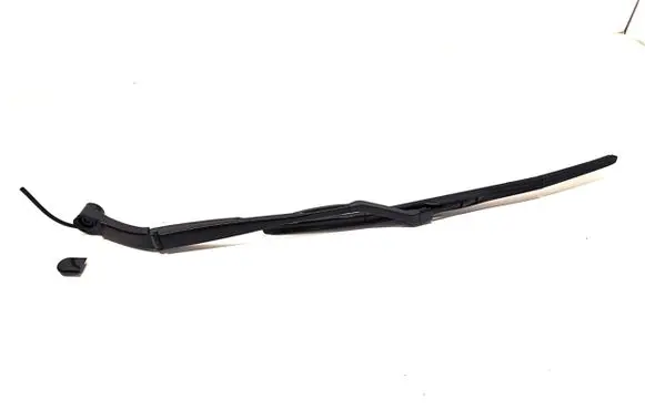 Nissan Ariya Front wiper blade arm 2013110