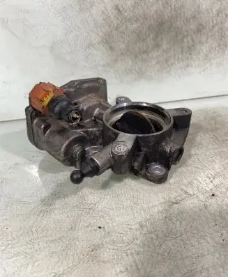 Opel Insignia A Throttle body valve 50569200 55564164