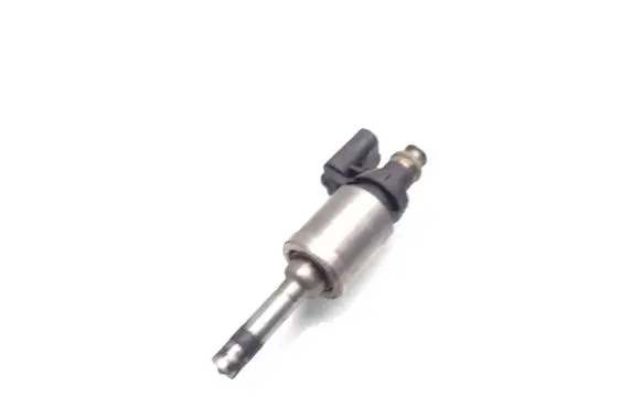Ford Focus Fuel injector CM5G-9F593-FA