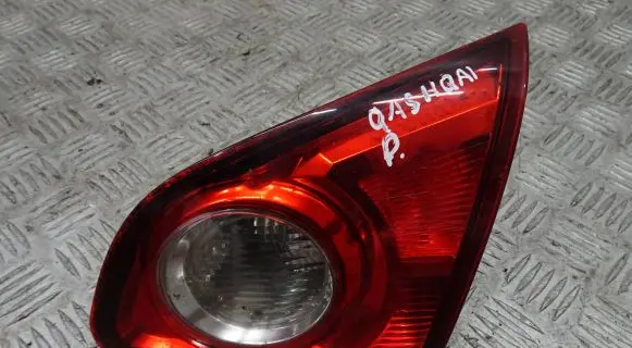 Nissan Qashqai Rear/tail lights 26550-JD800